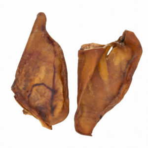 Detalle de oreja de cerdo ibérico, snack natural para perros de DoggyCraft