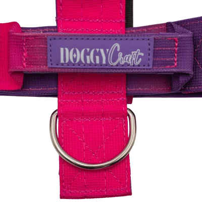 Detalle del arnés táctico Berry de DoggyCraft