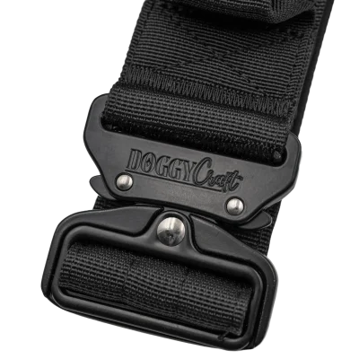 Detalle del arnés táctico Carbon de DoggyCraft