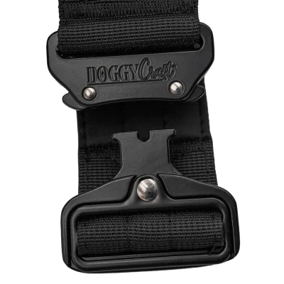 Detalle del arnés táctico Carbon de DoggyCraft